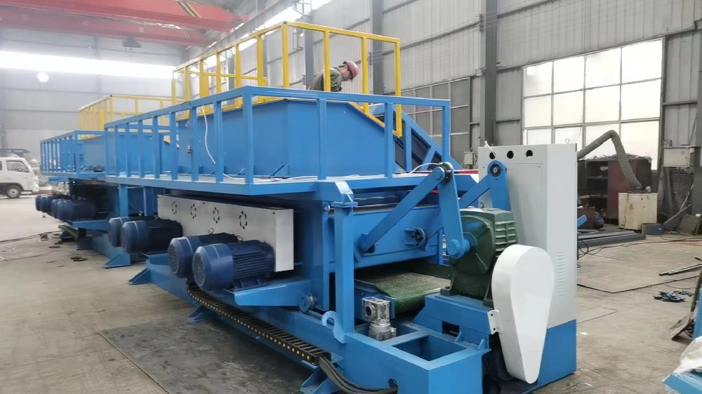 Large Wood shaving machine with 3t/h for poultry and livestock bedding